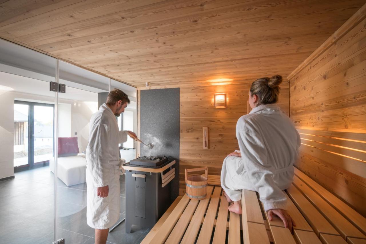 Chalet-Ferienwohnung Giebeltraum, 115 Qm, Wellness/Fitness/Sauna - Bergroedelhof Feilitzsch Exteriér fotografie